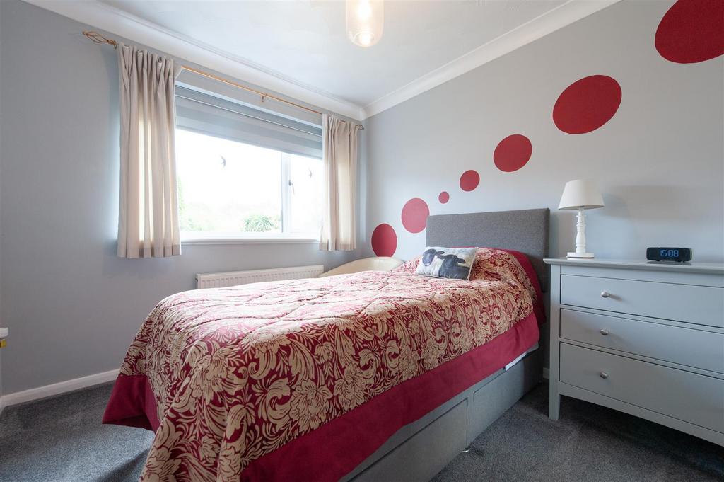 Bedroom 2.jpg