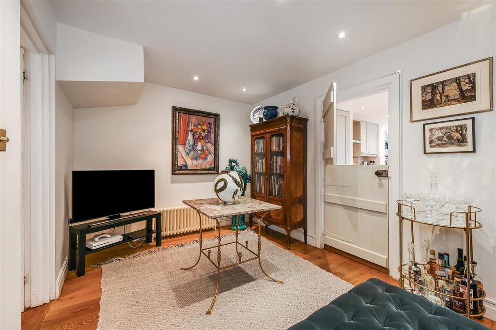 Dining Room/Snug