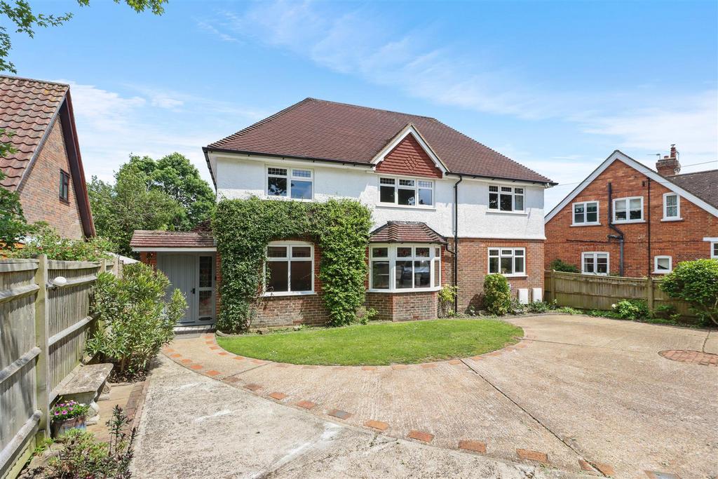 London Road, Hailsham 4 bed house for sale £675,000