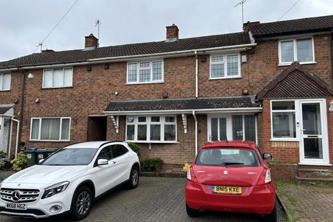 3 bedroom semi-detached house to rent, Grafton Road, Oldbury