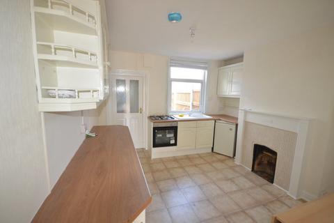 2 bedroom terraced house to rent, Enville Road, Wall Heath