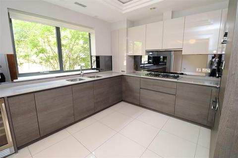 3 bedroom apartment for sale, The Grove, London, NW11