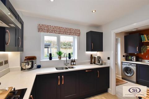 3 bedroom house for sale, St Peters Way, Penkhull, Stoke on Trent