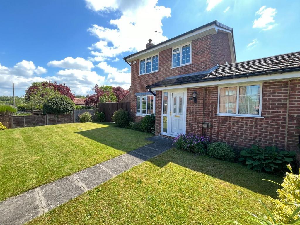 Manor Close Topcliffe, Thirsk 3 bed semidetached house for sale £290,000