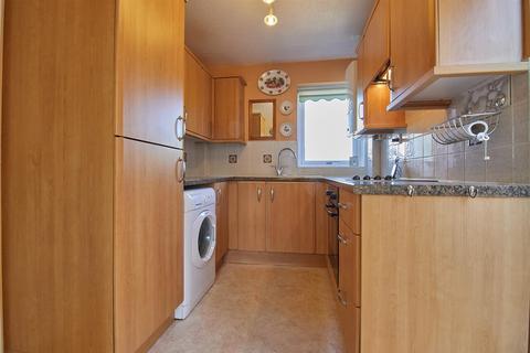 15 Aster Close, Burbage, Hinckley, LE10 2UG