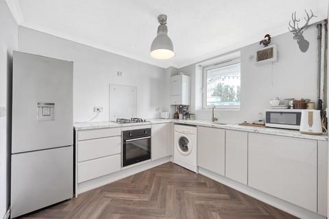 2 bedroom flat for sale, Chater House, Bethnal Green