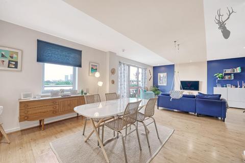 2 bedroom apartment for sale, Riverside Wharf, Bow