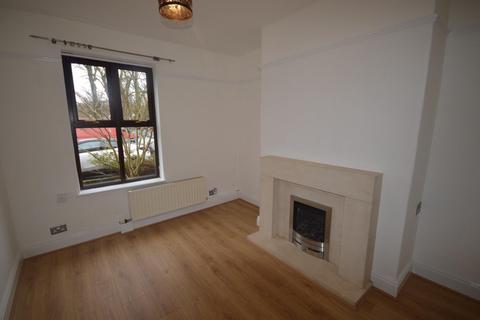 2 bedroom terraced house to rent, Greenleach Lane, Roe Green, Worsley