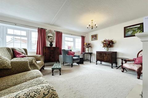 2 bedroom park home for sale, Redlands Park, Lighthorne, Warwick