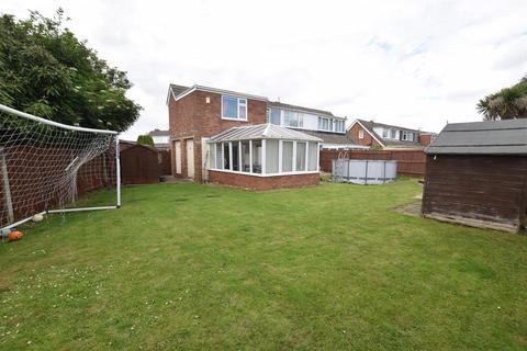 4 bedroom semi-detached house for sale, Ancaster Avenue, Scartho DN33