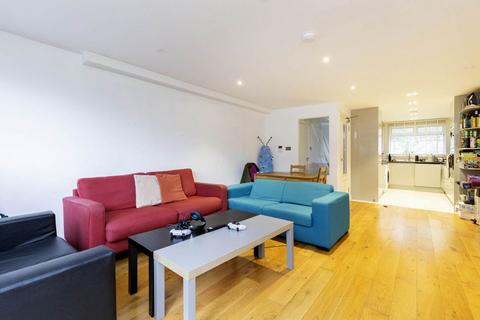 4 bedroom house to rent, NW6