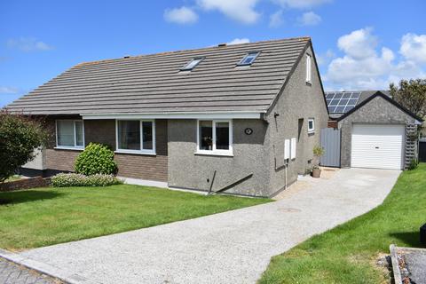 3 bedroom bungalow for sale, Polgooth Close, Redruth, Cornwall, TR15