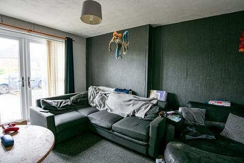 2 bedroom flat for sale, Kirkby-in-Ashfield, Nottingham NG17