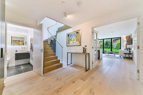 4 bedroom house to rent, Orchard Lane, SW20
