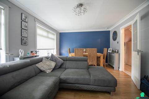 3 bedroom end of terrace house for sale, Spey Walk, Motherwell ML1