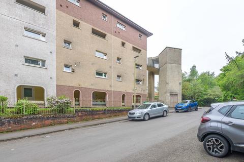 3 bedroom flat for sale, Lulworth Court, Dundee DD4