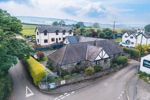 5 bedroom bungalow for sale, Colwyn Bay LL29