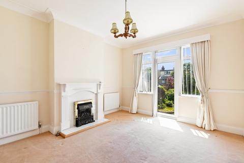 7 Segrave Road, Folkestone, CT19 6AY