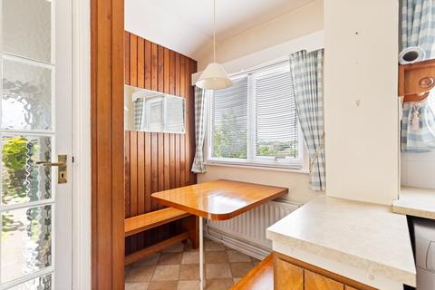 7 Segrave Road, Folkestone, CT19 6AY