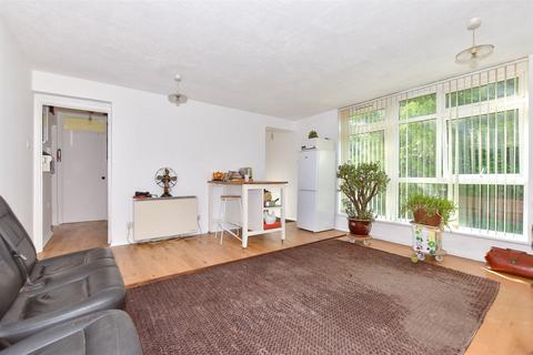 1 bedroom flat for sale, Pegwell Road, Ramsgate, Kent