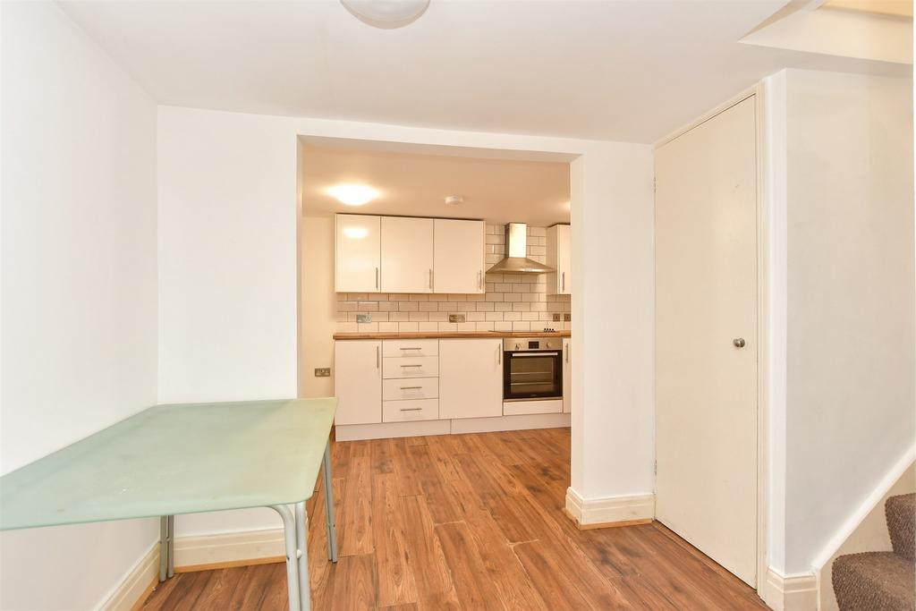 Balmoral Road, Gillingham, Kent 3 bed ground floor flat for sale £225,000