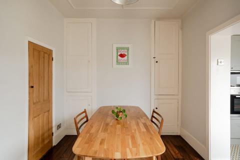 111 Trumpington Road, London, E7 9EG