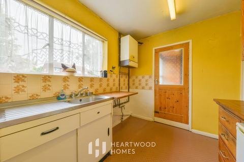 28 Carnegie Road, St Albans, AL3 6HL