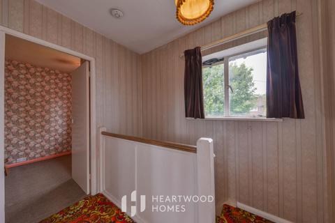 28 Carnegie Road, St Albans, AL3 6HL