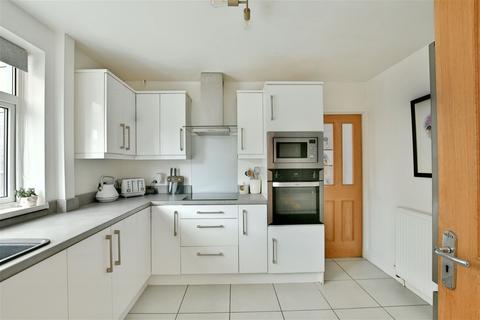18 Bowes Lea, Houghton Le Spring, DH4 4PR