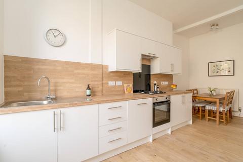2 bedroom flat for sale, 9 (1F2), Macdowall Road, Newington, Edinburgh, EH9 3ED