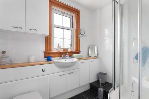 105 Drum Brae Terrace, Edinburgh, EH4 7SG