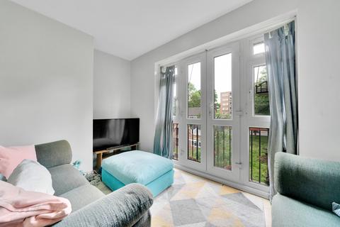 2 bedroom apartment for sale, Abbess Close, Tulse Hill SW2