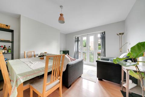 2 bedroom apartment for sale, Abbess Close, Tulse Hill SW2