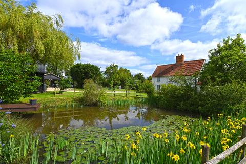 4 bedroom farm house for sale, SUFFOLK, Debenham  EQUESTRIAN, LIFESTYLE, SMALLHOLDING, HOLIDAY LET/ANNEXE POTENTIAL (STP)