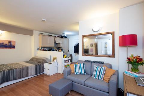 1 bedroom flat for sale, Wilton Place, Salford M3