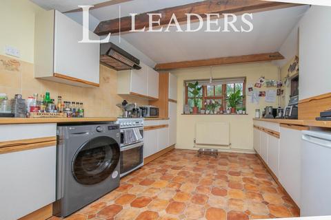 4 bedroom detached house to rent, Lower Street, Cavendish