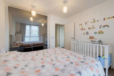 1 bedroom flat for sale, Cable Walk, London SE10