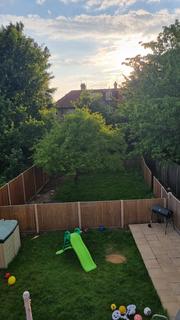 2 bedroom flat to rent, Baker Street, Enfield, Greater London, EN1