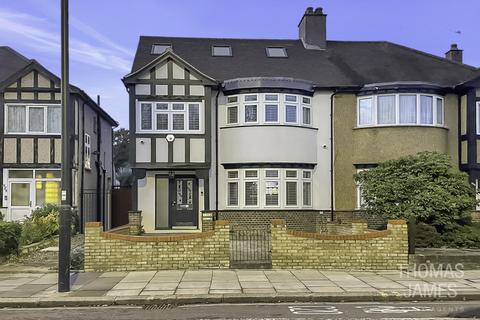 2 bedroom maisonette for sale, Green Lanes, Winchmore Hill, N21