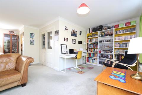 15 Allington Circle, Kingsmead, Milton Keynes, MK4 4EE