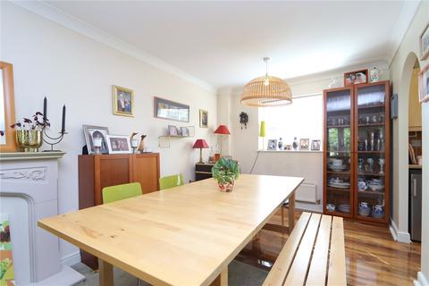 15 Allington Circle, Kingsmead, Milton Keynes, MK4 4EE