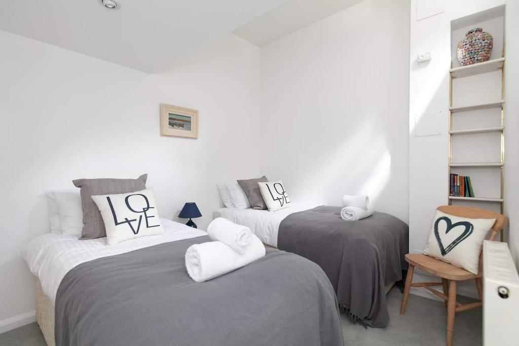 Bedroom 2.jpeg