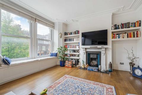 1 bedroom flat to rent, Agincourt Road, Hampstead, NW3