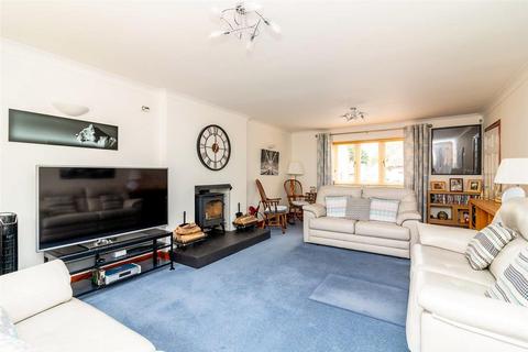 4 bedroom detached house for sale, Farriers Green, Clifton Village, Nottingham