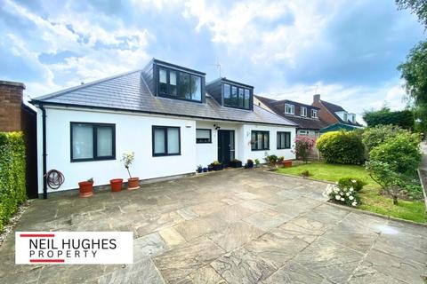 4 bedroom detached house for sale, Orchard Drive, Park Street, St. Albans, Hertfordshire, AL2