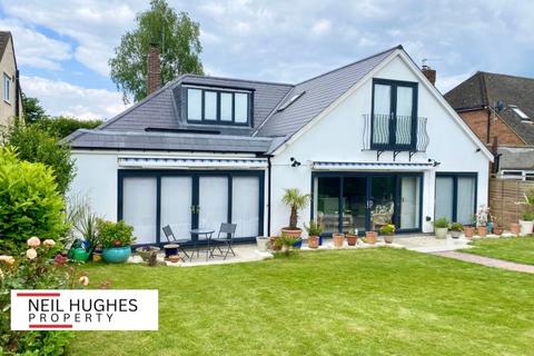 4 bedroom detached house for sale, Orchard Drive, Park Street, St. Albans, Hertfordshire, AL2