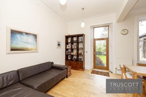 13 Summerside Street, Edinburgh, EH6 4NT