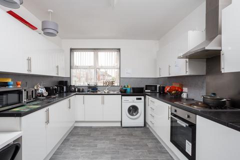 5 bedroom terraced house for sale, Balby Road, Doncaster DN4