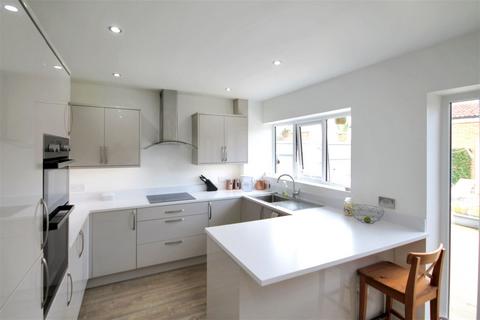 87 Cowan Way, Widnes, WA8 5BW