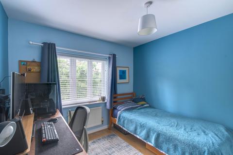 26 Redhill Gardens, Birmingham, B38 8JF